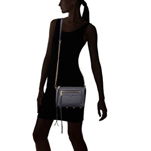 Rebecca Minkoff Handbags - 🆕NWT Rebecca Minkoff Black Avery Crossbody